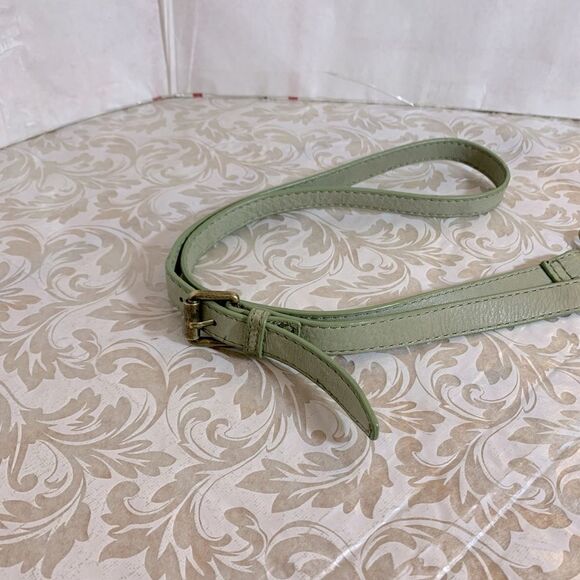 Crossbody Handbag Replacement Strap 44” Green Vegan Leather & Brass Tone Clips - Picture 2 of 5